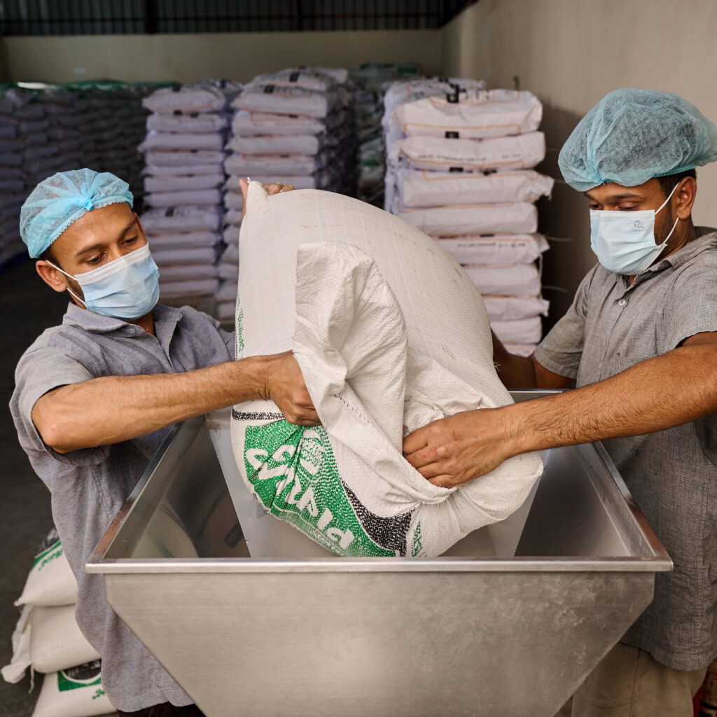 Image of From factory to table: The journey of fortified rice in Bangladesh